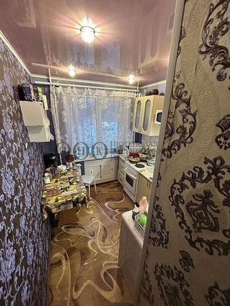 
   Продам 2-комнатную, 47.7 м², Строителей б-р, 12

. Фото 3.