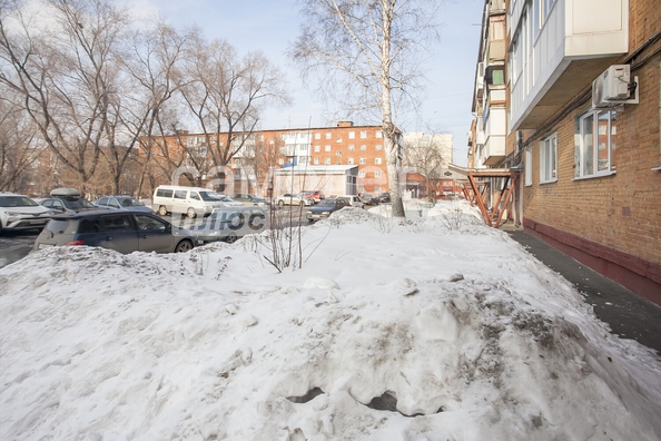 
  Продается 3-комн. квартира, 56.3 м², Веры Волошиной ул, д. 6а
. Фото 4.