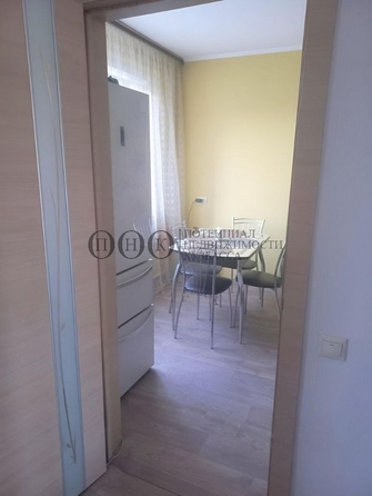 
   Продам 1-комнатную, 32.5 м², Базовая ул, 4б

. Фото 10.