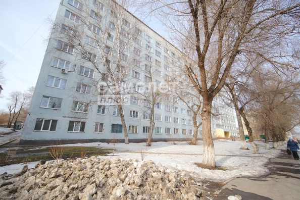 
   Продам студию, 23 м², Строителей б-р, 13

. Фото 12.