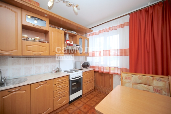 
  Продается 4-комн. квартира, 84.4 м², Попова ул, д. 5А
. Фото 1.