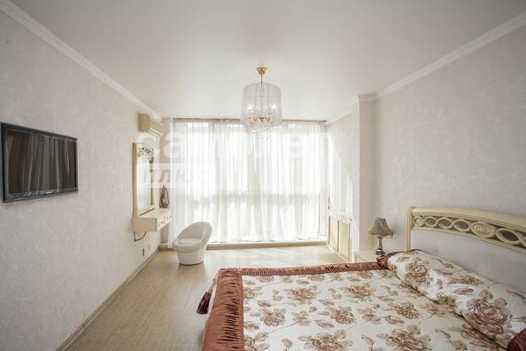 
  Продается 3-комн. квартира, 120.8 м², Строителей б-р, д. 28/1
. Фото 17.