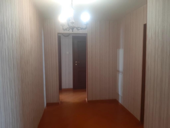 
  Сдам в аренду 3-комнатную квартиру, 59 м², Новокузнецк

. Фото 6.