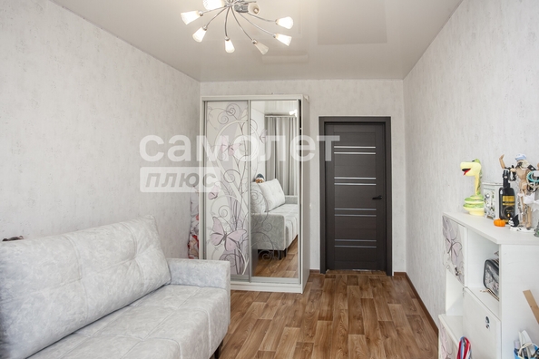 
  Продается 3-комн. квартира, 61.9 м², Молодежный пр-кт, д. 5
. Фото 10.
