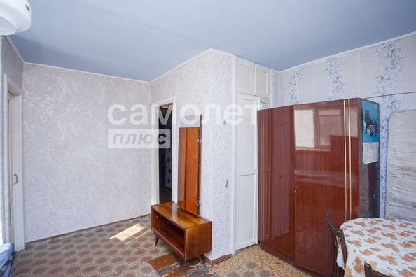 
  Продается 1-комн. квартира, 30.7 м², Стахановская ул, д. 23
. Фото 5.