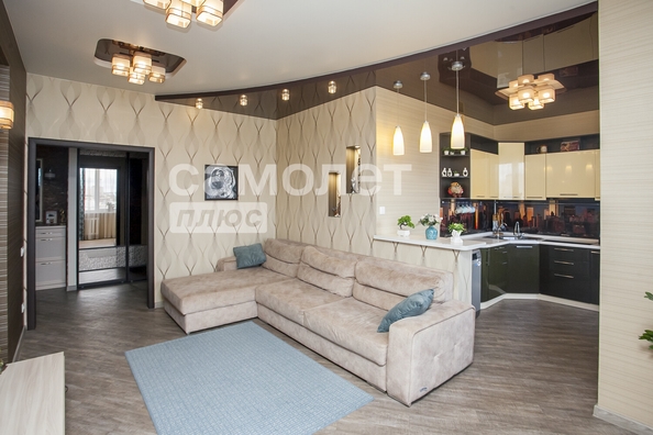 
  Продается 3-комн. квартира, 88.5 м², Осенний б-р, д. 8
. Фото 5.