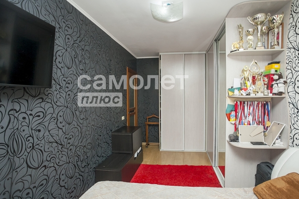 
   Продам 4-комнатную, 75.4 м², Шахтеров пр-кт, 61Б

. Фото 19.
