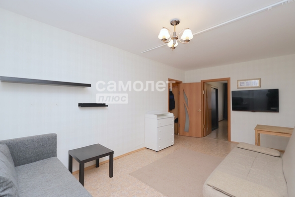 
  Продается 2-комн. квартира, 49.5 м², Строителей б-р, д. 42Б
. Фото 5.