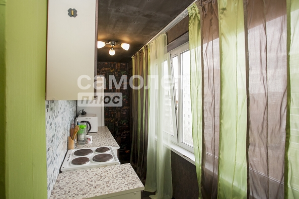 
   Продам 1-комнатную, 30.3 м², Строителей б-р, 56/2

. Фото 9.