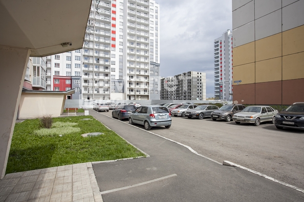 
   Продам 2-комнатную, 40.1 м², Космическая ул, 4В/2

. Фото 19.