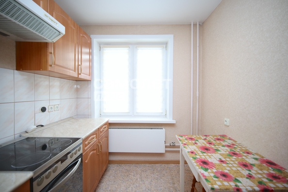 
   Продам 2-комнатную, 43.4 м², Комсомольский пр-кт, 49б

. Фото 18.