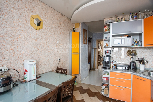 
   Продам 3-комнатную, 62.1 м², Октябрьский пр-кт, 38В

. Фото 12.