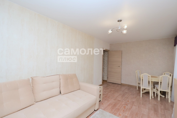 
  Продается 2-комн. квартира, 43 м², Сибиряков-Гвардейцев ул, д. 302
. Фото 4.