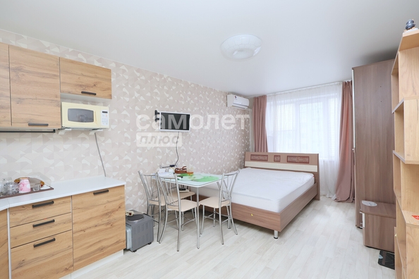 
   Продам 1-комнатную, 22.8 м², Московский пр-кт, 25

. Фото 1.