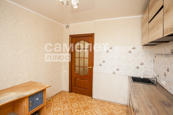 
   Продам 3-комнатную, 70 м², Молодежный пр-кт, 9/1

. Фото 9.