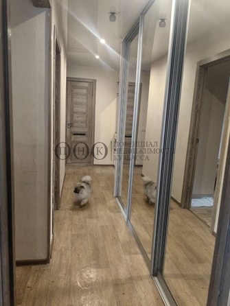 
   Продам 3-комнатную, 58 м², Линия 1-я ул, 2

. Фото 3.