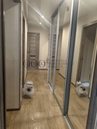 
   Продам 3-комнатную, 58 м², Линия 1-я ул, 2

. Фото 4.