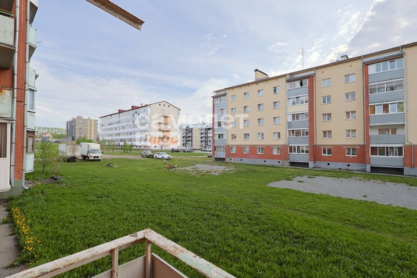 
   Продам 3-комнатную, 65.9 м², Солнечный мкр, 24б

. Фото 4.