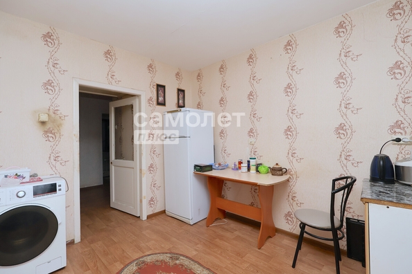
   Продам 3-комнатную, 65.9 м², Солнечный мкр, 24б

. Фото 6.