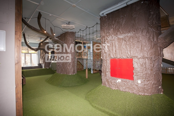 
   Продам офис, 249.4 м², Шахтеров пр-кт, 74а

. Фото 6.