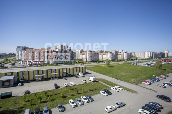 
   Продам 3-комнатную, 75.4 м², Серебряный бор ул, 4

. Фото 4.