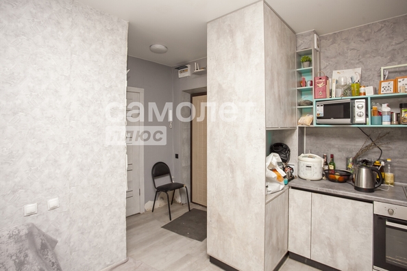 
   Продам 2-комнатную, 50 м², Строителей б-р, 71

. Фото 14.