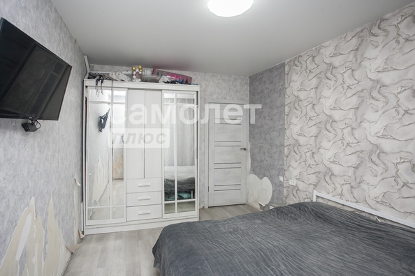 
   Продам 2-комнатную, 50 м², Строителей б-р, 71

. Фото 19.