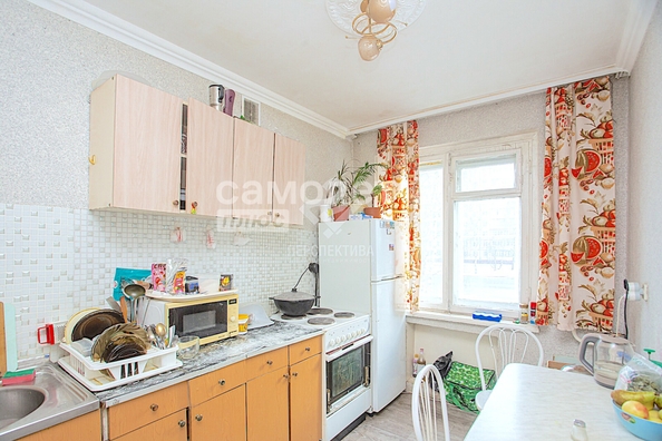 
  Продается 2-комн. квартира, 43.3 м², Ленина пр-кт, д. 146
. Фото 5.