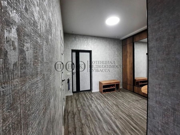
  Продается 1-комн. квартира, 57 м², Молодежный пр-кт, д. 5/1
. Фото 2.