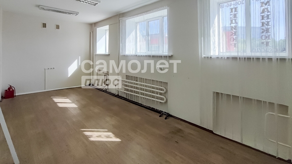
  Продается торговая площадь, 450 м², Сибиряков-Гвардейцев ул, д. 16
. Фото 10.