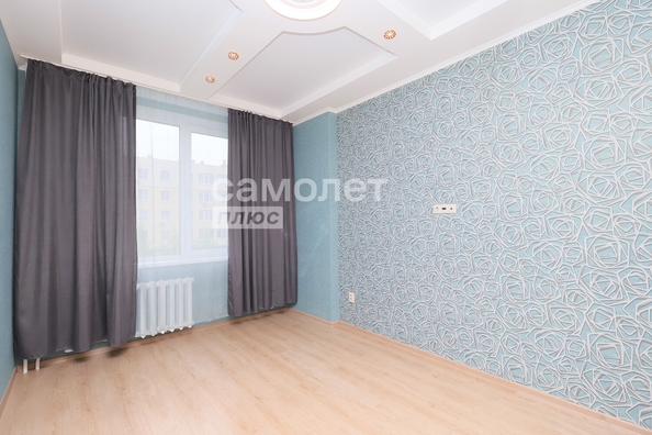
  Продается 4-комн. квартира, 88.5 м², Осенний б-р, д. 6
. Фото 9.