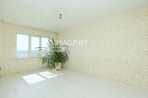 
  Продается 2-комн. квартира, 58.2 м², Строителей б-р, д. 57/1
. Фото 5.