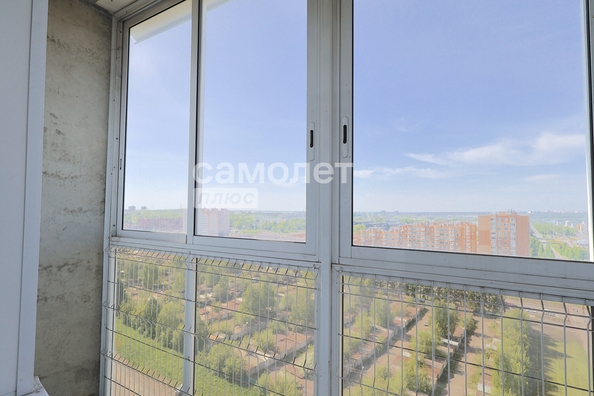 
  Продается 2-комн. квартира, 58.2 м², Строителей б-р, д. 57/1
. Фото 19.