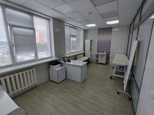 
  Продается офис, 316 м², Октябрьский пр-кт, д. 4А
. Фото 9.