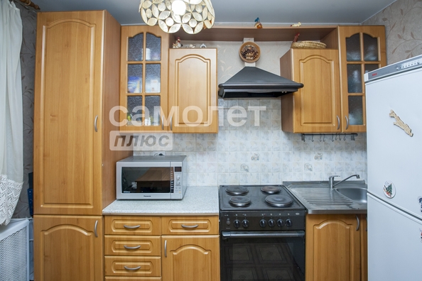 
  Продается 3-комн. квартира, 61 м², Сергея Тюленина ул, д. 4
. Фото 3.