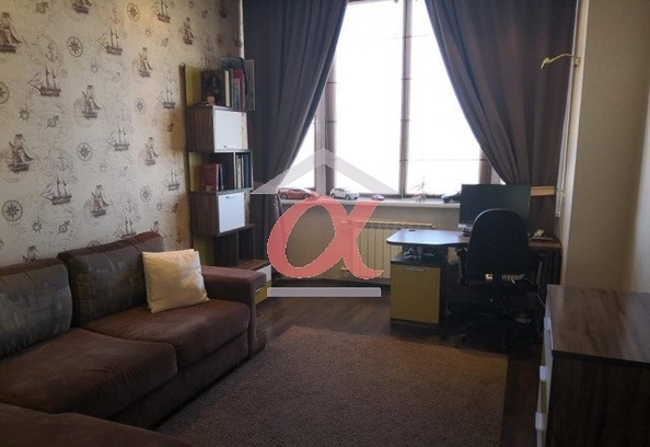 
  Продается 4-комн. квартира, 138.5 м², Свободы ул, д. 3
. Фото 2.