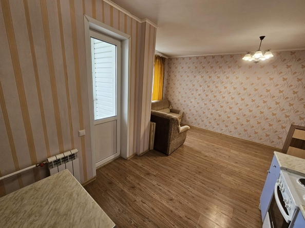 
  Сдается 1-комн. квартира, 34 м², Шахтеров пр-кт
. Фото 3.