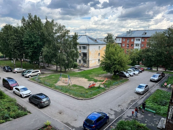
  Продается 4-комн. квартира, 60.4 м², Кузнецкий пр-кт, д. 98
. Фото 4.
