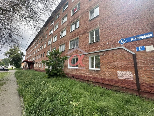 
  Продается 1-комн. квартира, 12.8 м², Рекордная ул, д. 2а
. Фото 1.