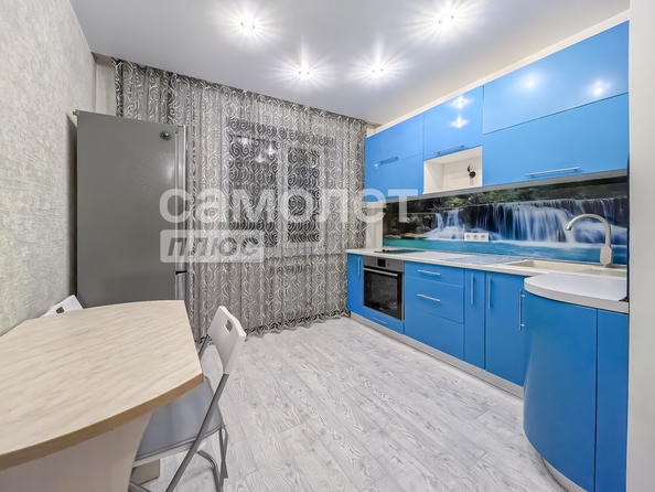 
  Продается 1-комн. квартира, 39.4 м², Шахтеров пр-кт, д. 121
. Фото 1.