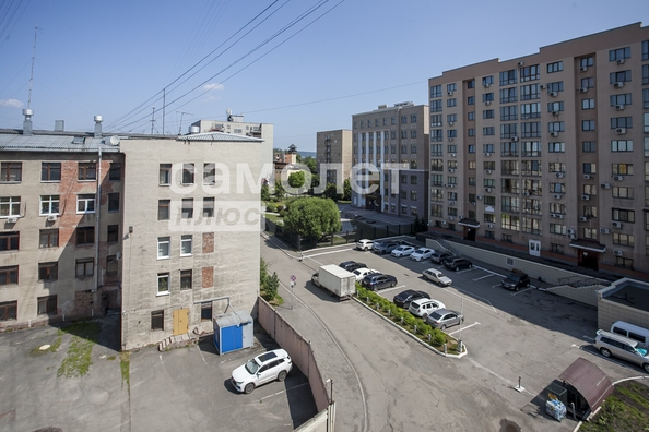 
  Продается 4-комн. квартира, 82.6 м², Ленина пр-кт, д. 55б
. Фото 3.