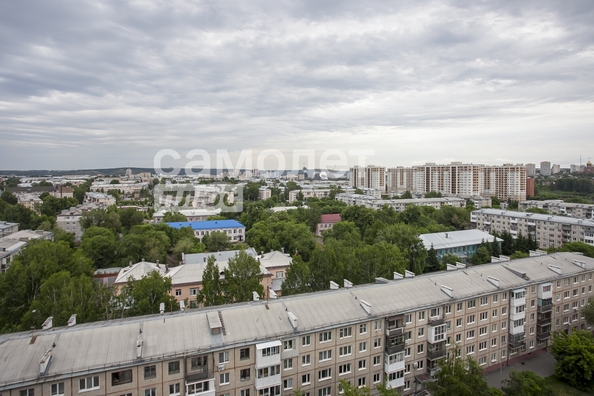 
  Продается 3-комн. квартира, 49 м², ЖК Времена года, дом 8
. Фото 2.