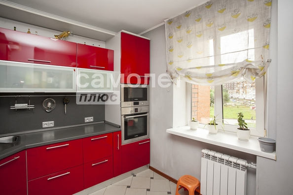 
  Продается 4-комн. квартира, 96.4 м², Комсомольский пр-кт, д. 25
. Фото 3.