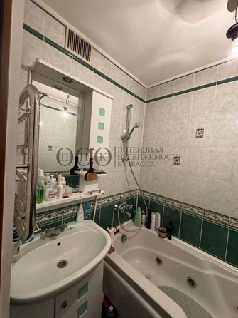 
  Продается 2-комн. квартира, 66 м², Дружбы ул, д. 17
. Фото 10.