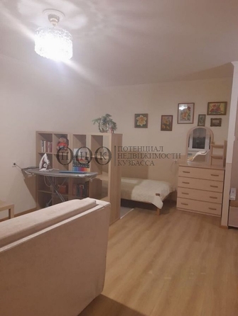 
  Продается 1-комн. квартира, 35 м², Серебряный бор ул, д. 12
. Фото 3.