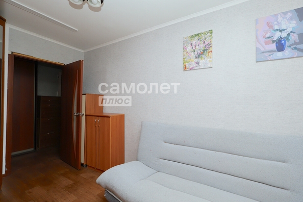 
  Продается 4-комн. квартира, 60.5 м², Строителей б-р, д. 33
. Фото 15.