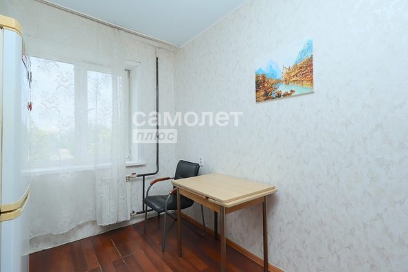 
  Продается 4-комн. квартира, 60.5 м², Строителей б-р, д. 33
. Фото 20.