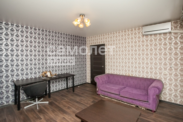 
  Продается 4-комн. квартира, 75.8 м², Свободы ул, д. 21
. Фото 9.