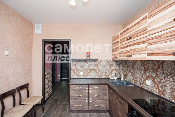 
  Продается 4-комн. квартира, 75.8 м², Свободы ул, д. 21
. Фото 14.
