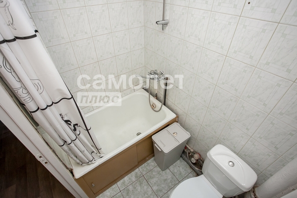 
  Продается 3-комн. квартира, 46.9 м², Строителей б-р, д. 56/2
. Фото 15.